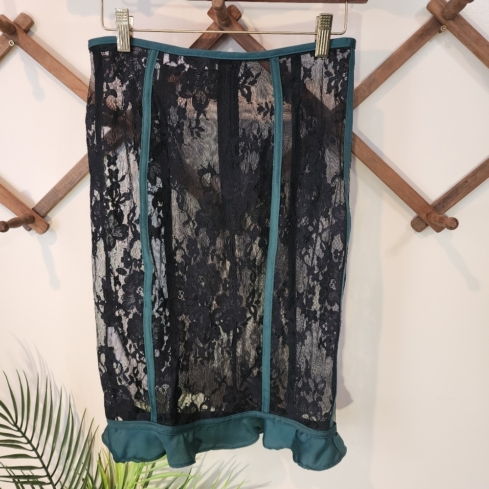 House of CB London Sheer Black Lace Skirt Size Small Evergreen Ruffle Trim - Picture 2 of 10